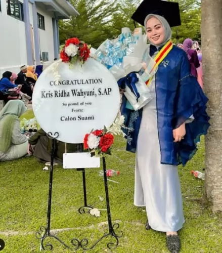 Bunga Papan Wisuda 4
