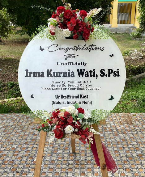 Papan Bunga Sidang 5